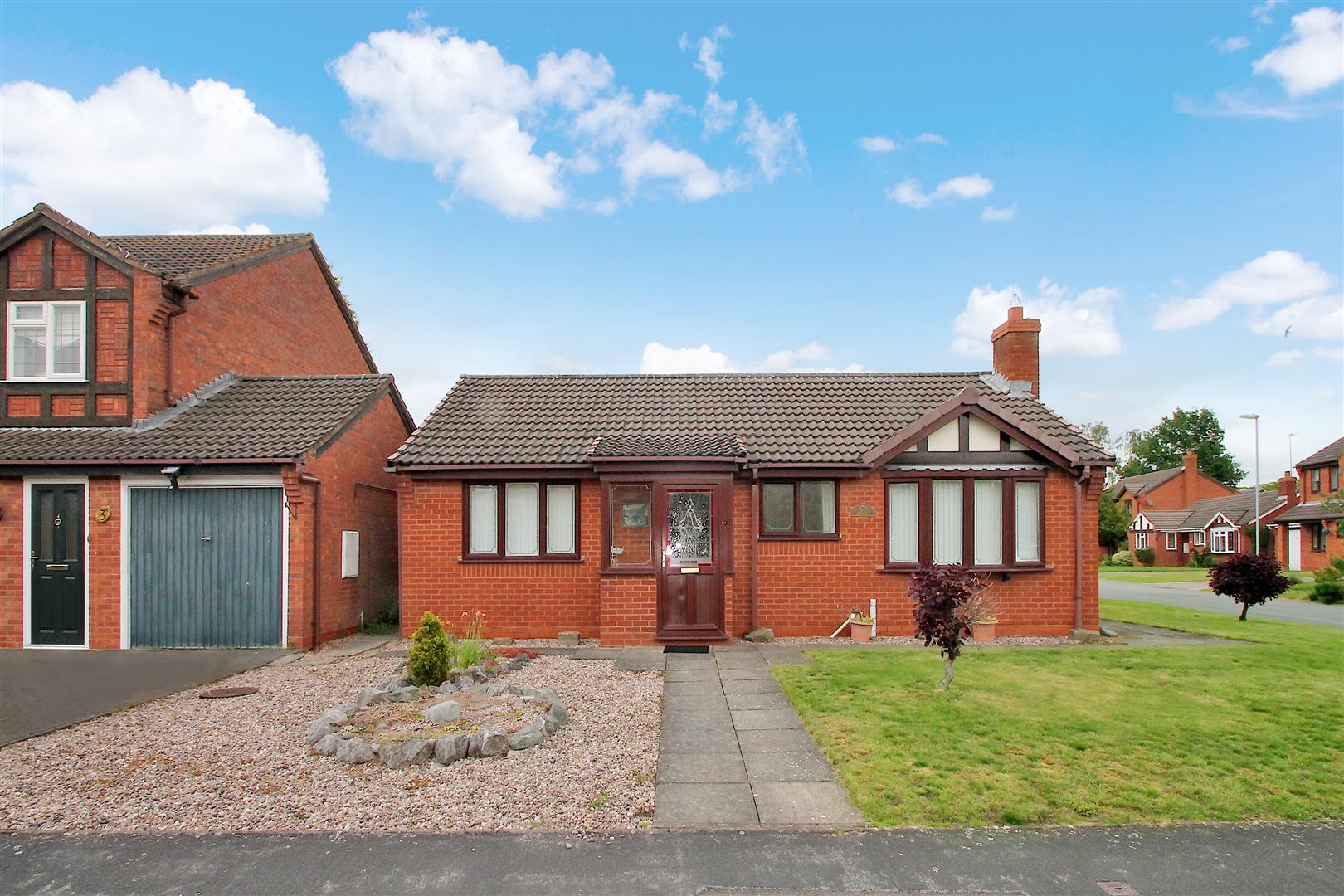 Lanes Close, Kings Bromley, BurtonOnTrent Jayman Estate Agents